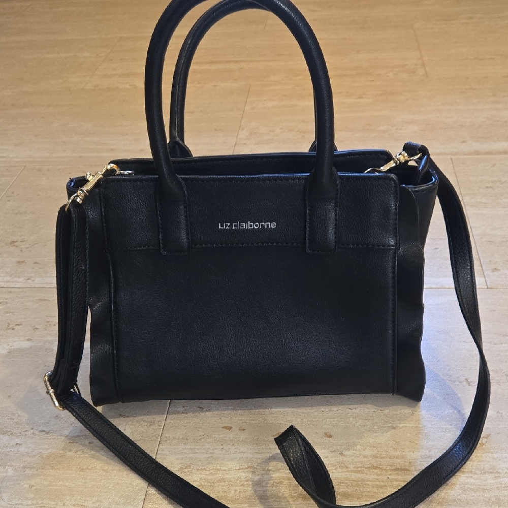 Liz Claiborne Classic Black Side Ruffle Versatile Bag